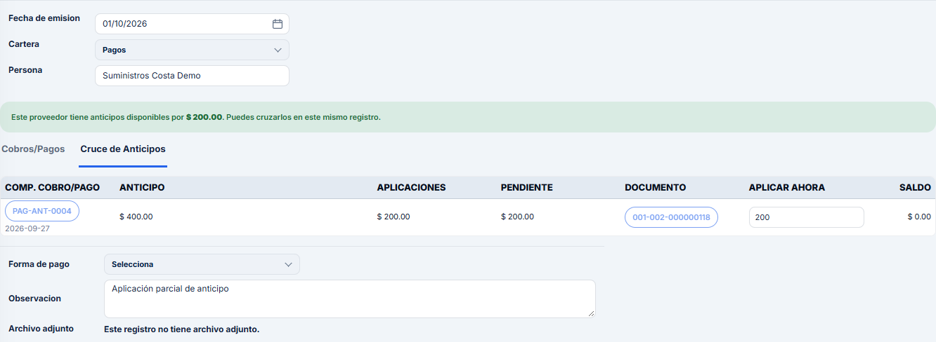 Consulta ficticia de un cruce de anticipo de proveedor aplicado a una compra.
